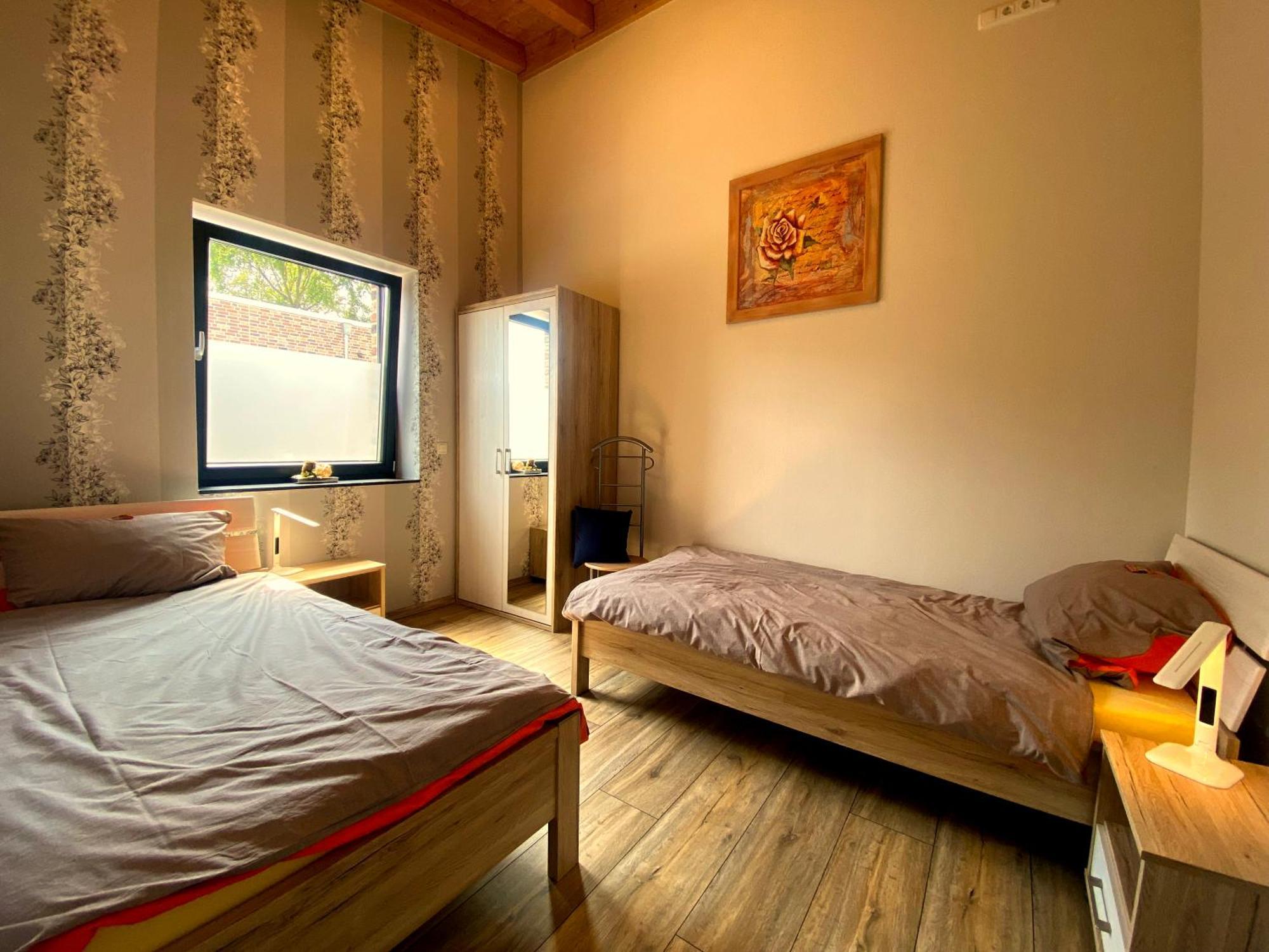 Ferienwohnung Am Weiher Kategorie 1 ニデッケン エクステリア 写真