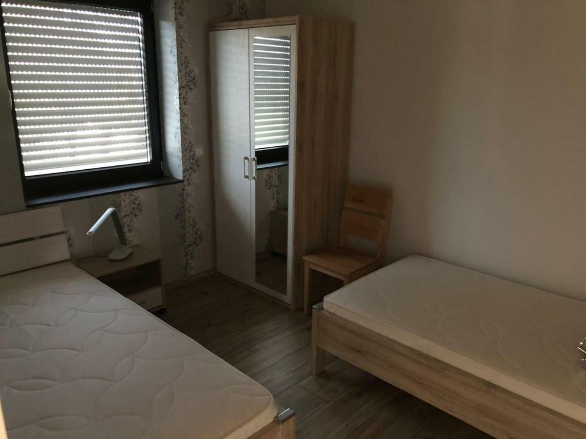 Ferienwohnung Am Weiher Kategorie 1 ニデッケン エクステリア 写真